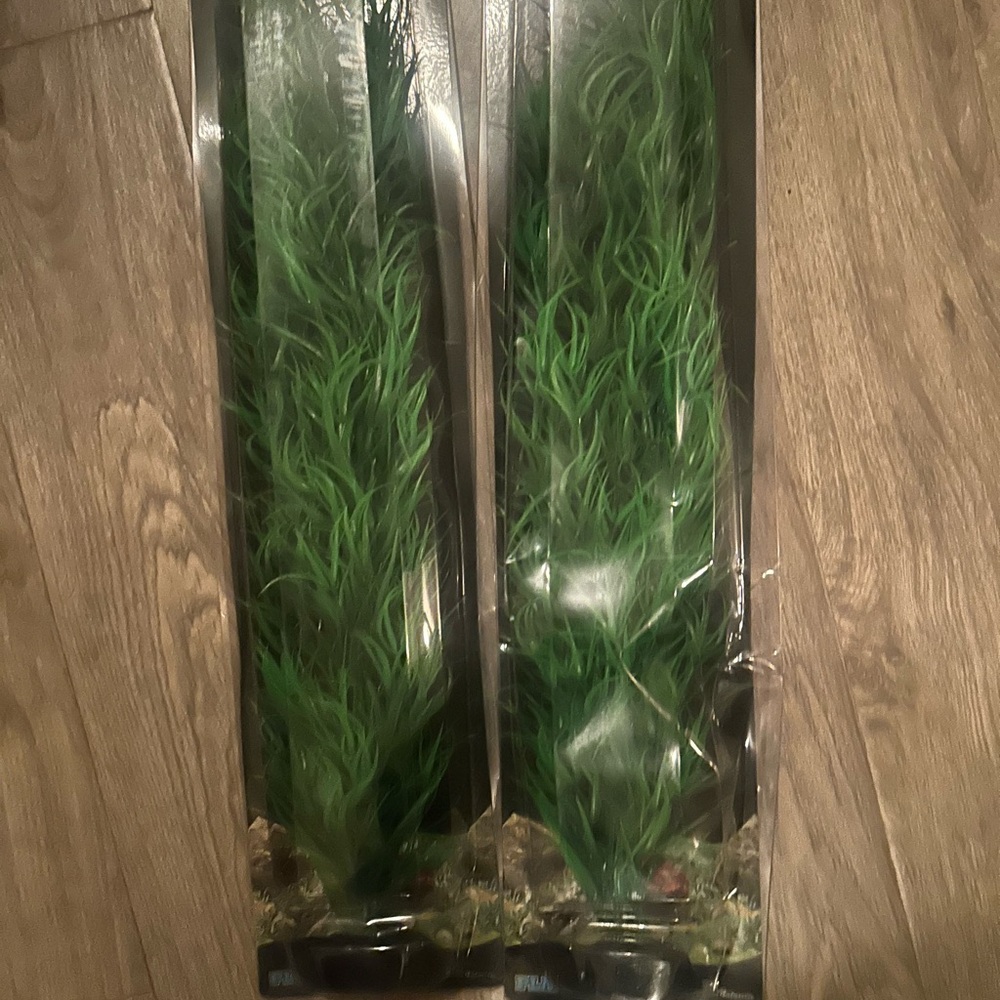 Fake grass , floating lilies, triple beta tank glass fish bowl